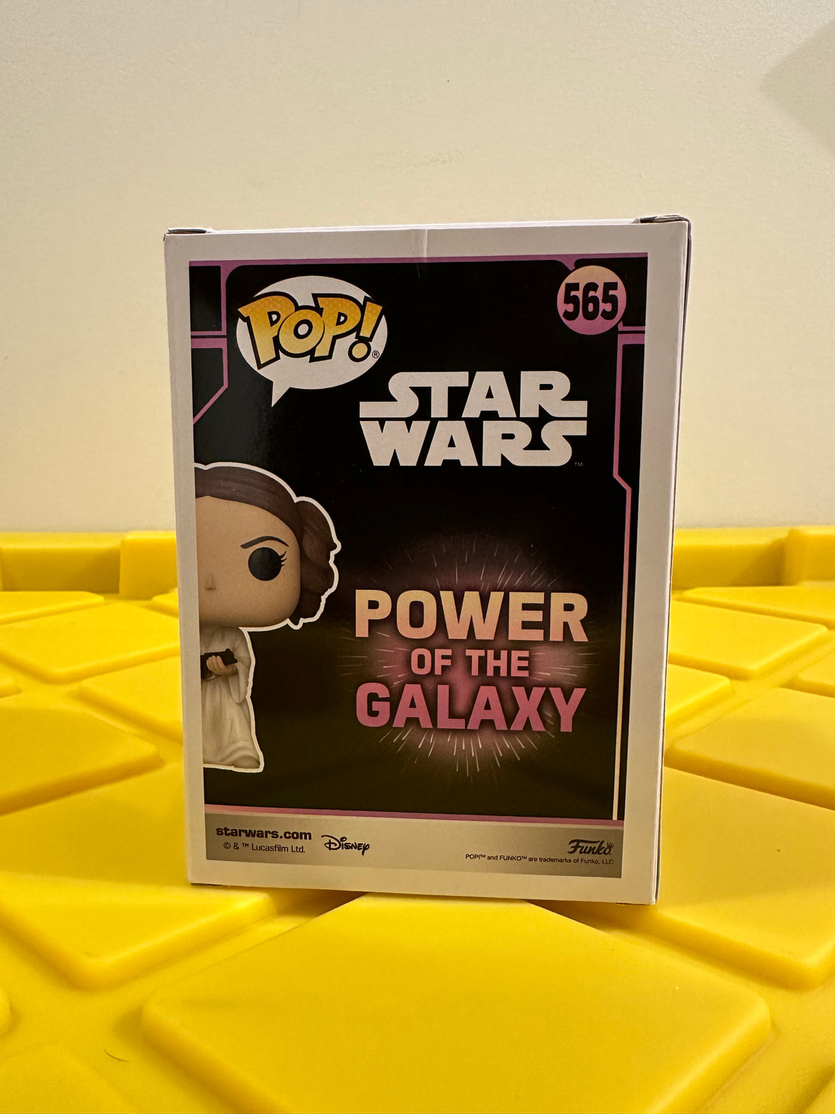 Funko POP! Power of the Galaxy: Princess Leia - Limited Edition Amazon Exclusive