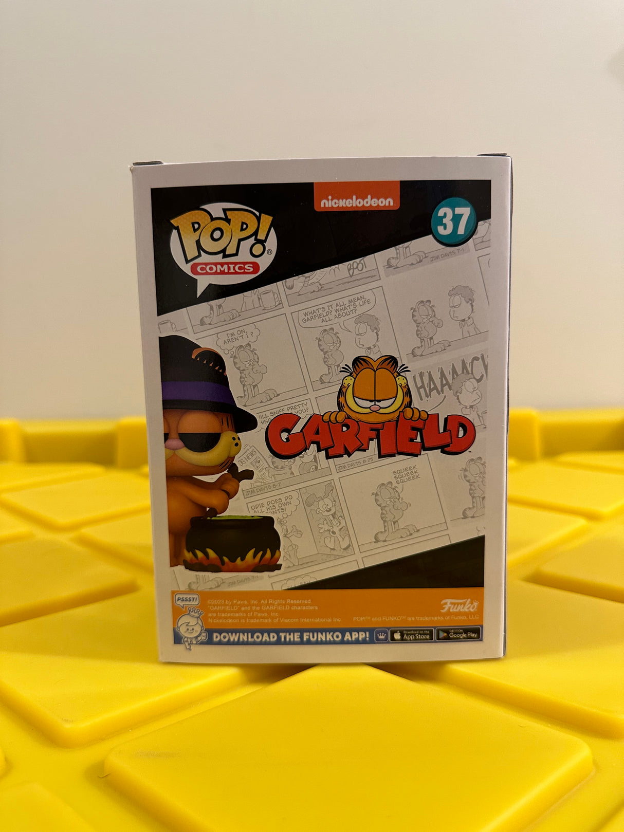 Funko POP! Garfield - Limited Edition 2023 NYCC Exclusive