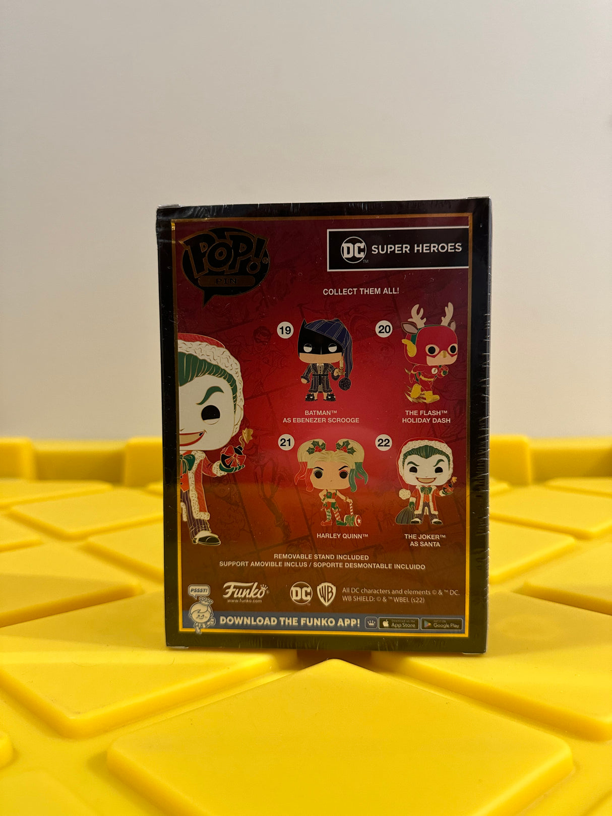 The Joker As Santa (Pin) (Glow) - Limited Edition Chase