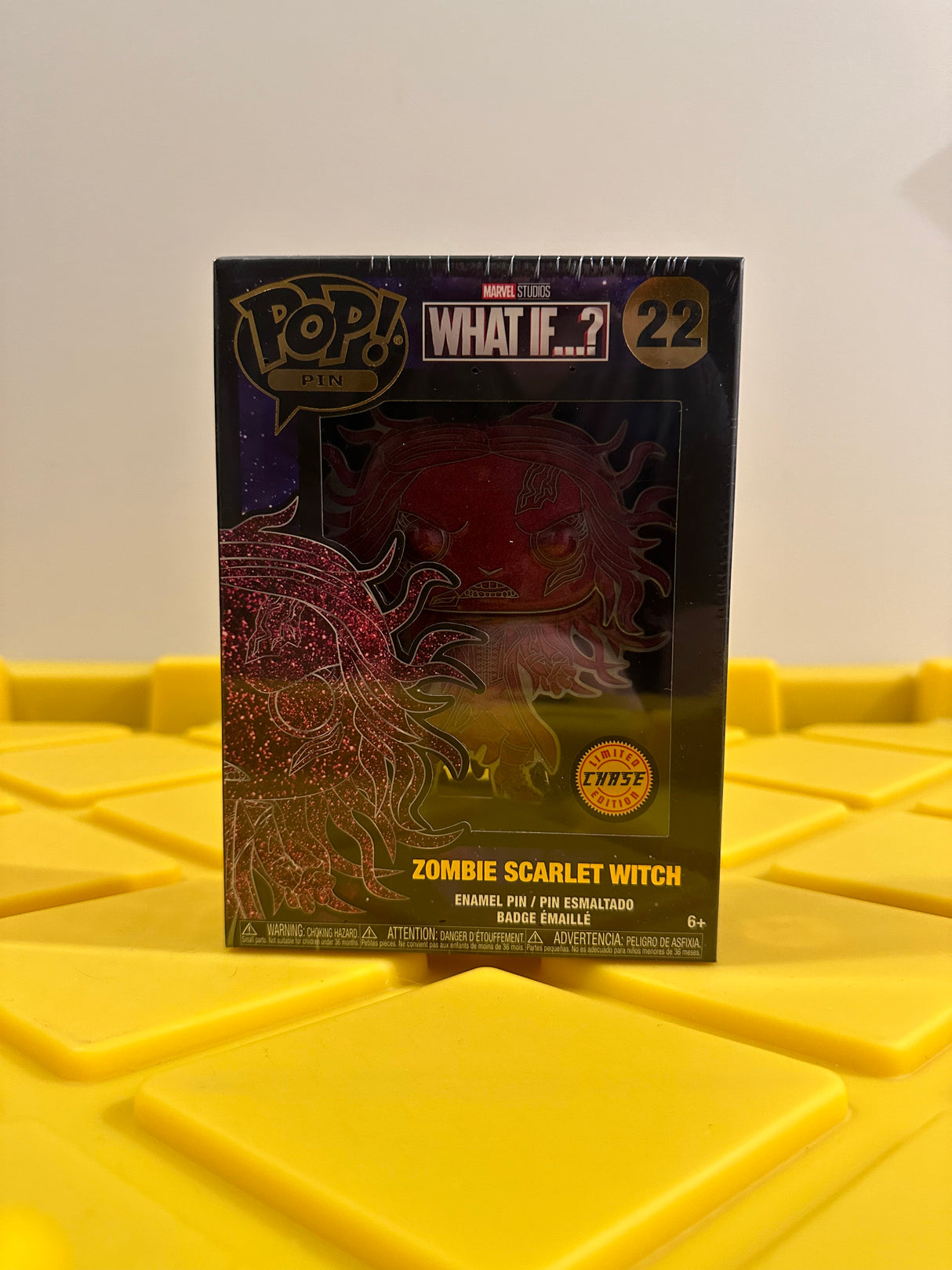 Zombie Scarlet Witch (Pin) (Glow) - Limited Edition Chase