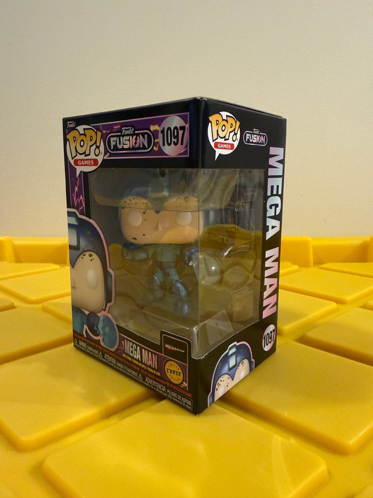 Funko POP! Mega Man - Limited Edition Chase