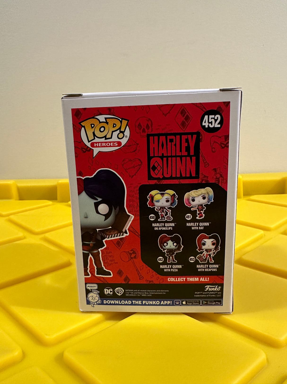 Funko POP! Harley Quinn with Pizza