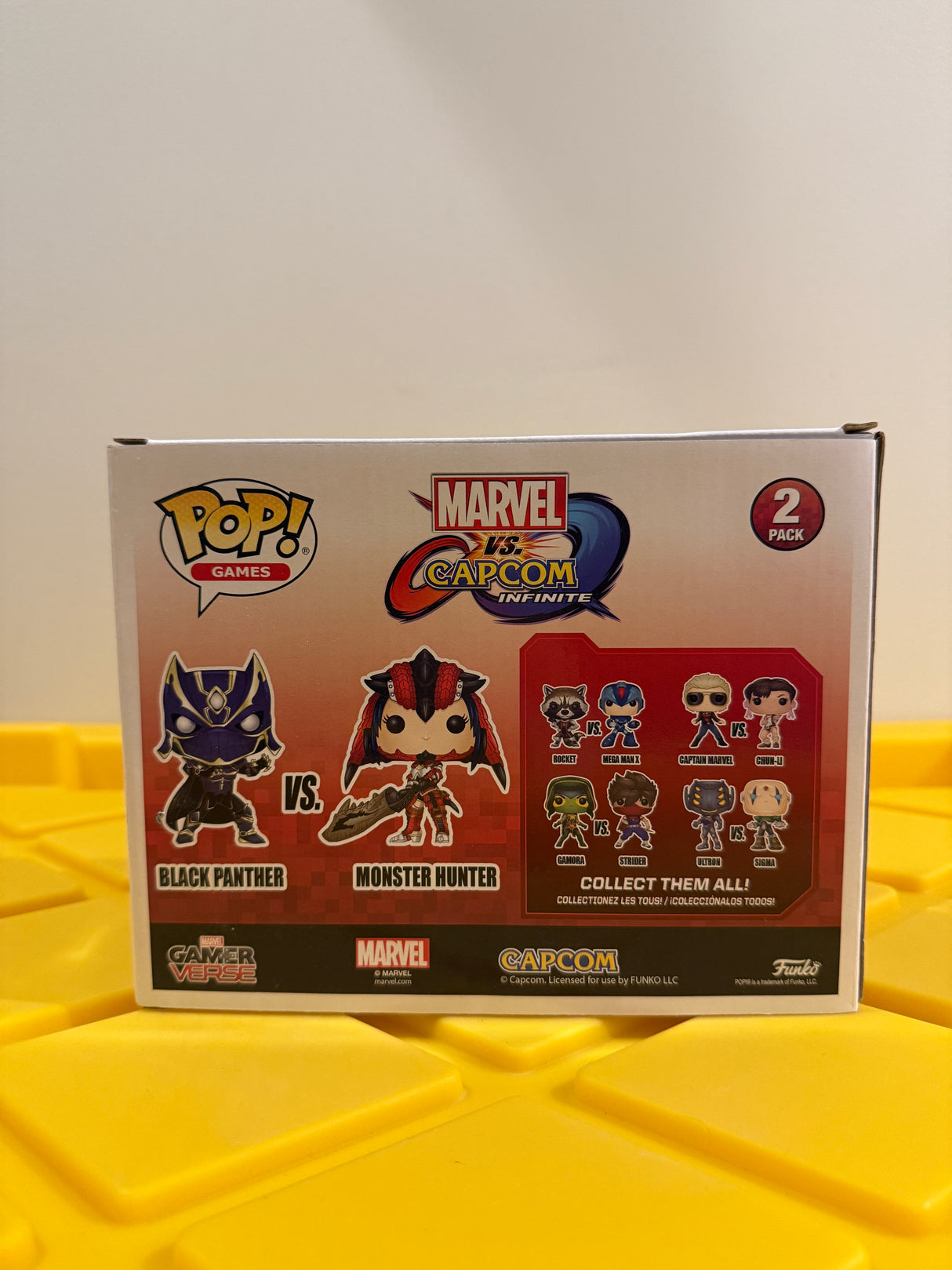 Funko POP! Black Panther vs Monster Hunter (2-Pack) - Limited Edition Best Buy Exclusive