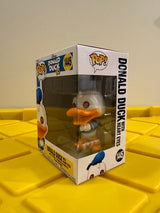 Funko POP! Donald Duck with Heart Eyes