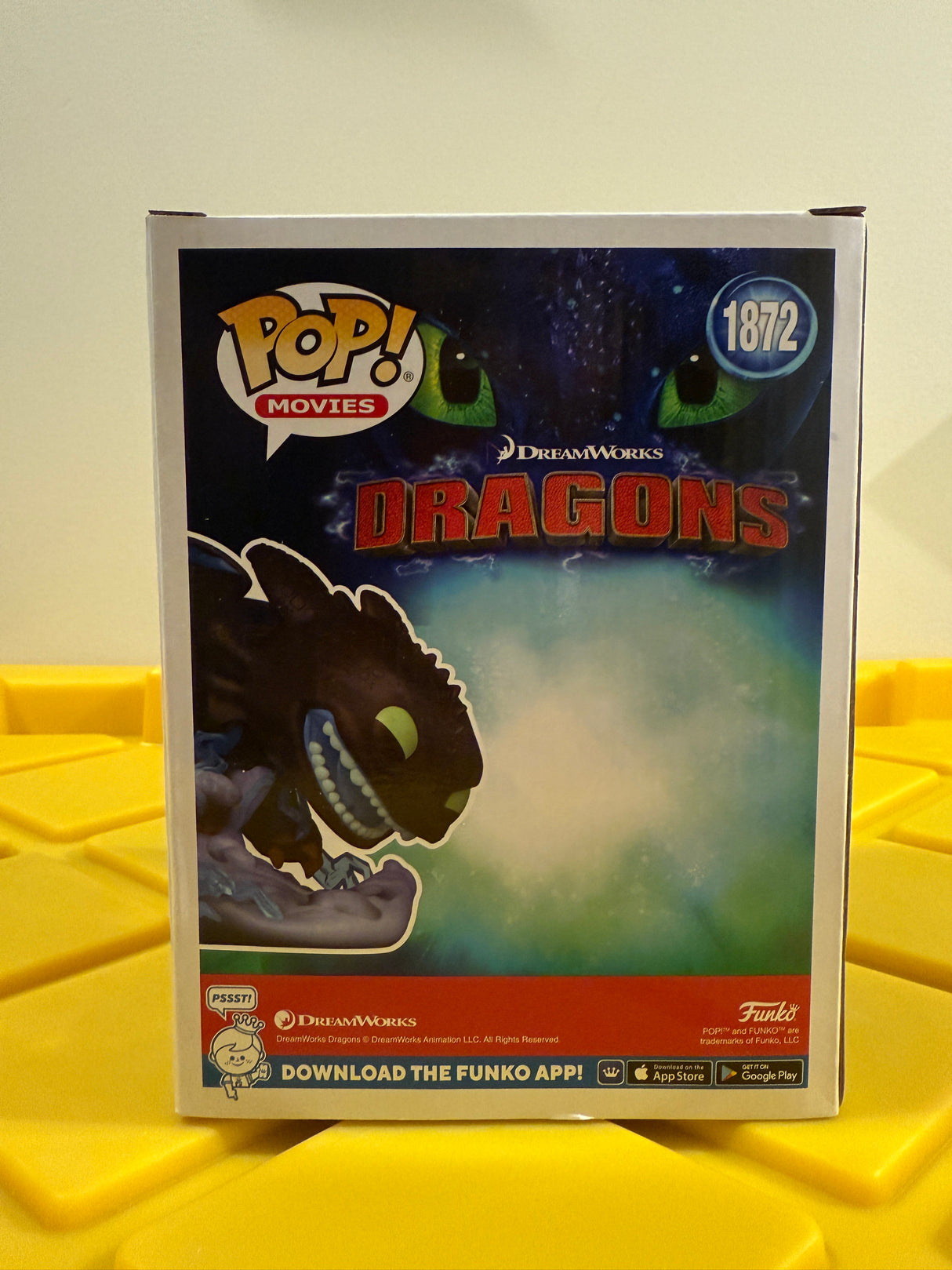 Funko POP! Premium Toothless (Lightning) - Limited Edition Amazon Exclusive