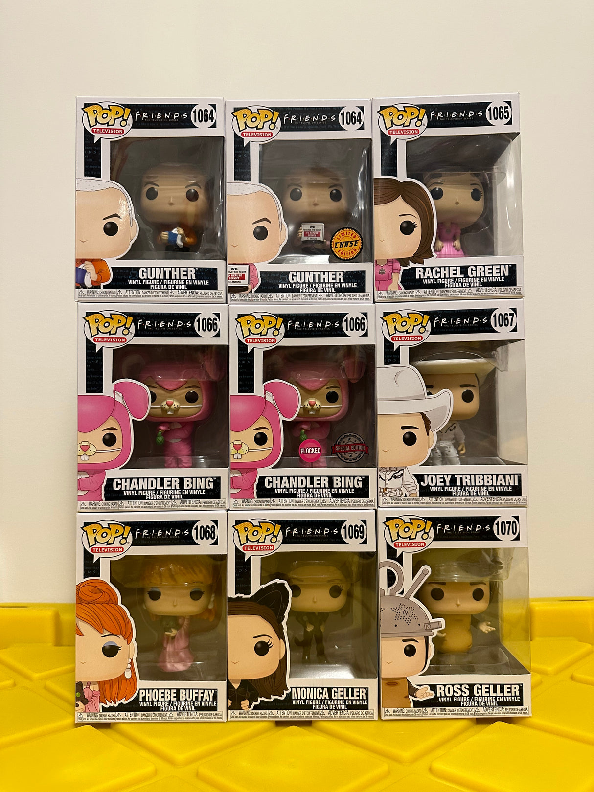 Friends Set of 9 - Limited Edition Chase