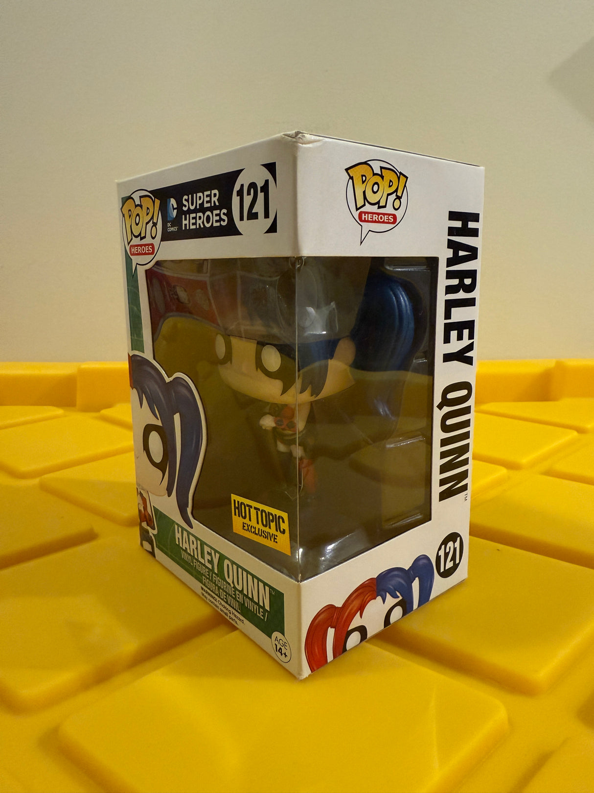Funko POP! Harley Quinn - Limited Edition Hot Topic Exclusive