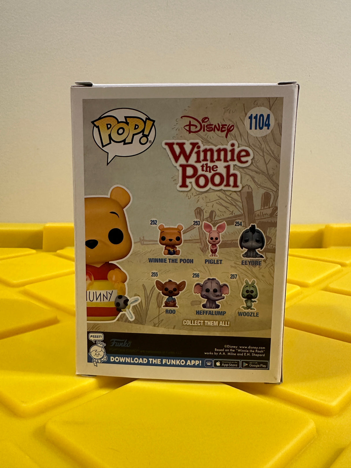 Funko POP! Winnie the Pooh - Limited Edition Hot Topic Exclusive