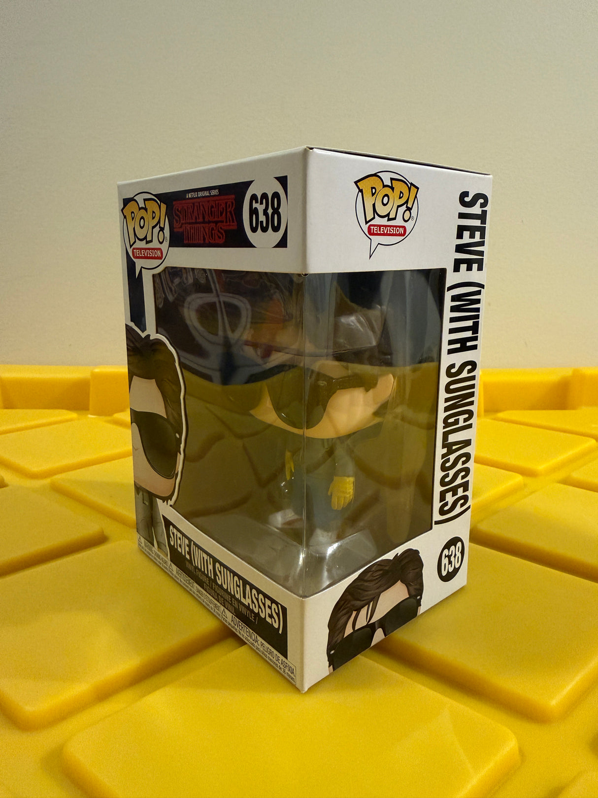 Funko POP! Steve (with Sunglasses)