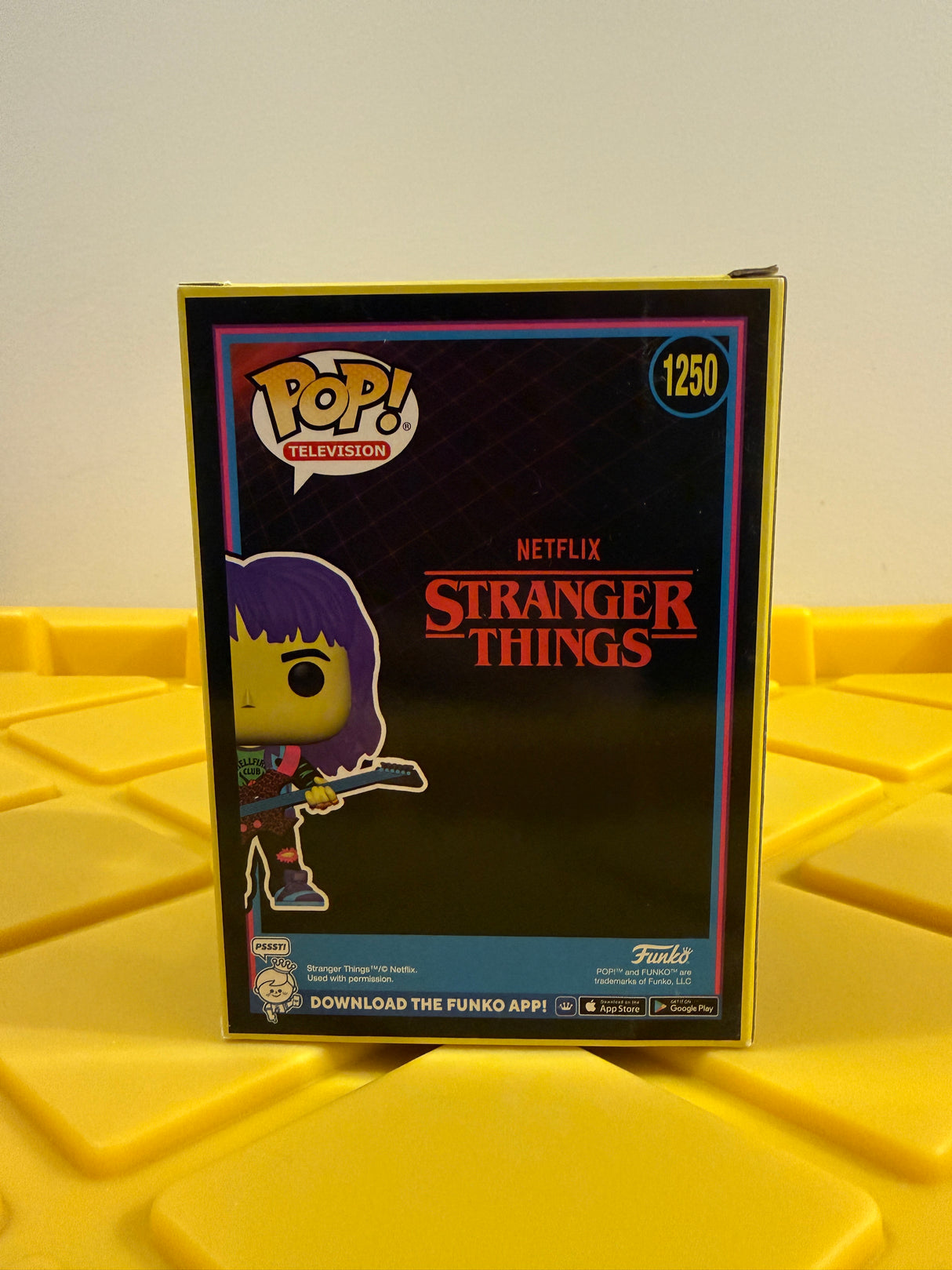 Funko POP! Eddie (Black Light) - Limited Edition 2024 Target Con Exclusive