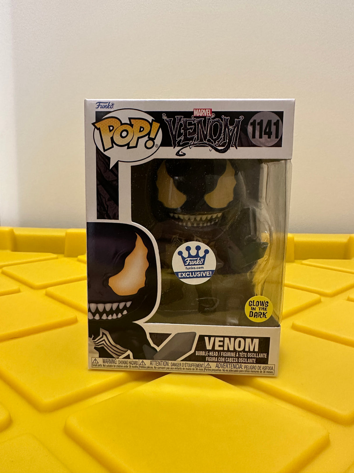 Funko POP! Venom (Glow) - Limited Edition Funko Shop Exclusive