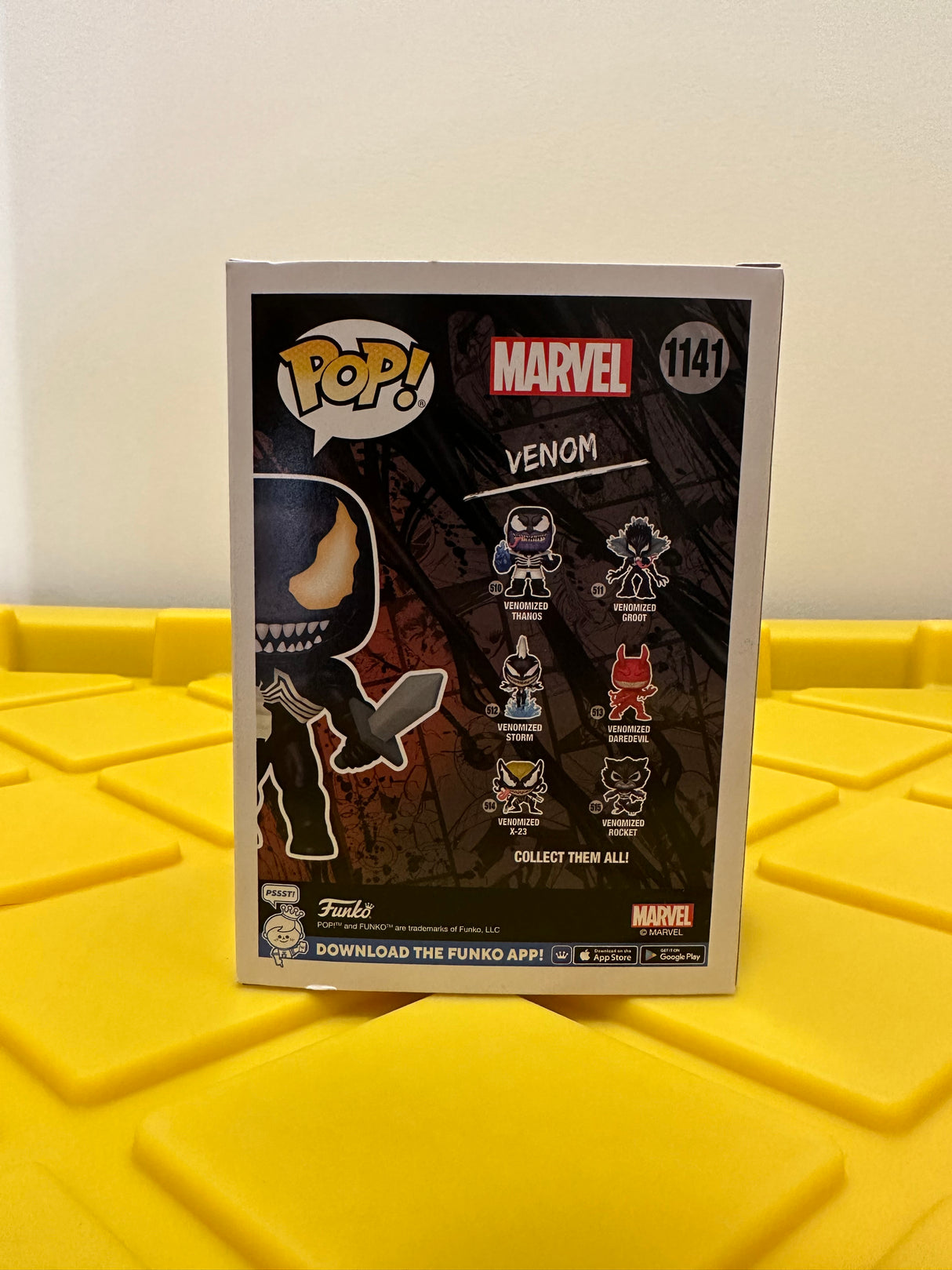 Funko POP! Venom (Glow) - Limited Edition Funko Shop Exclusive