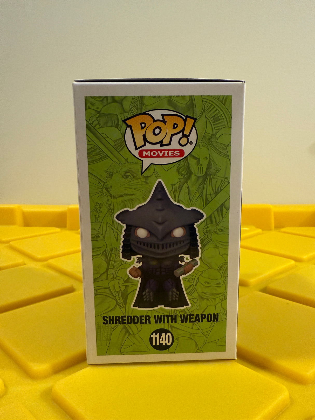 Funko POP! Shredder with Weapon (Glow) - Limited Edition Funko Shop Exclusive (Signed)