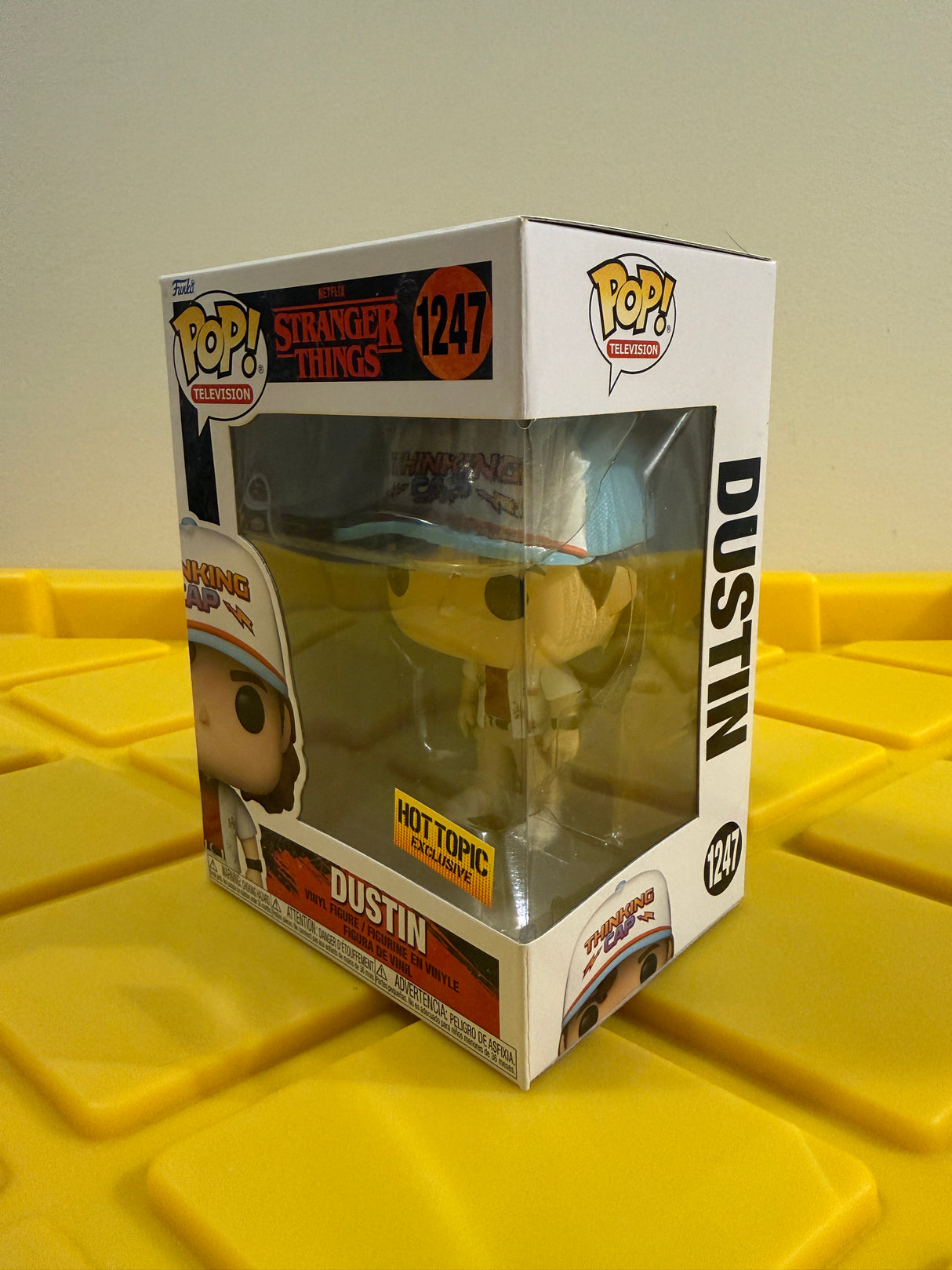Funko POP! Dustin - Limited Edition Hot Topic Exclusive