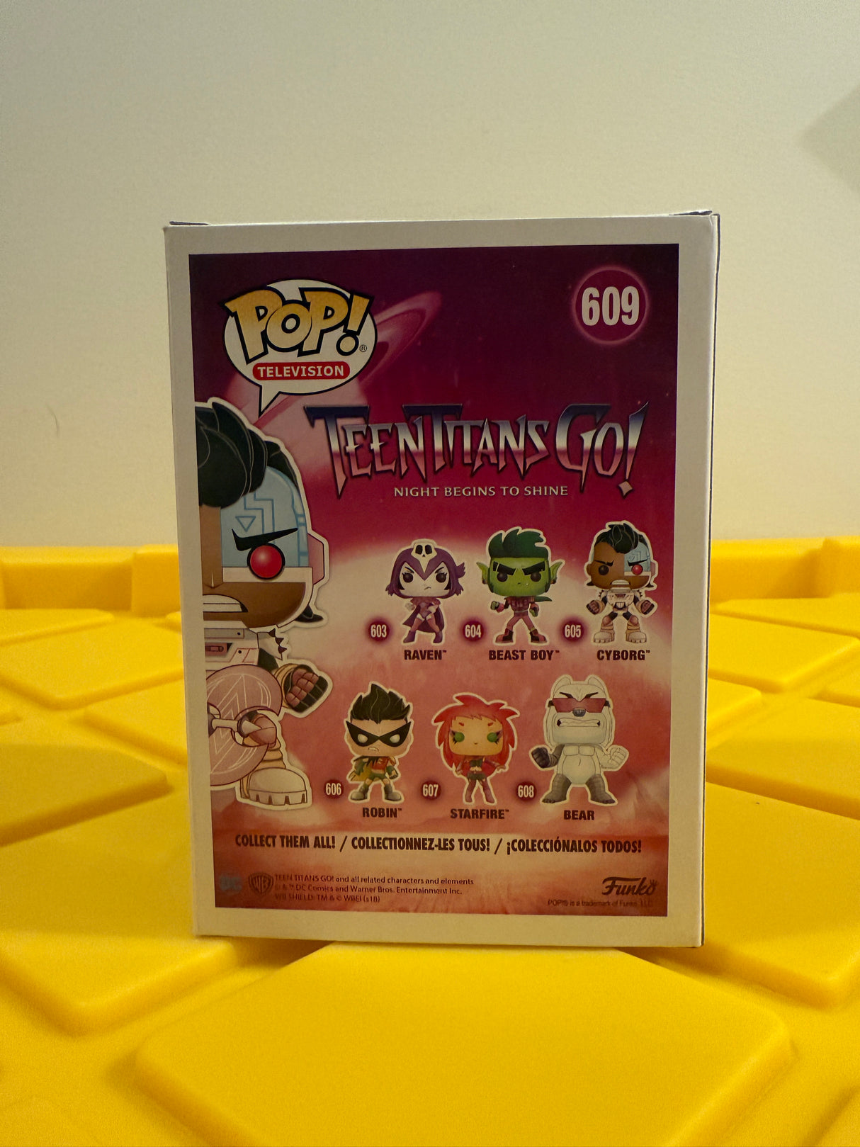 Funko POP! Cyborg (Glow) - Limited Edition Toys R Us Exclusive