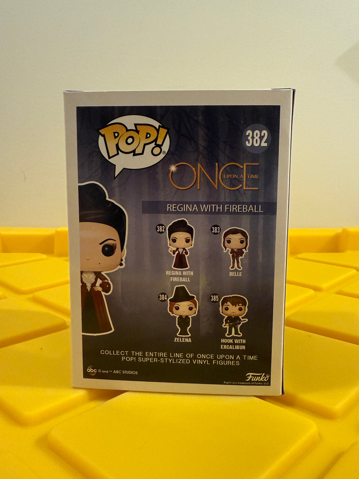 Funko POP! Regina with Fireball
