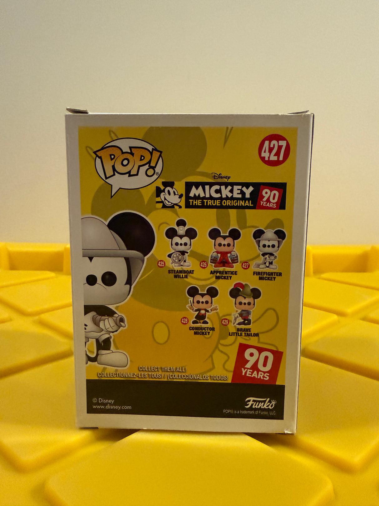 Funko POP! Firefighter Mickey