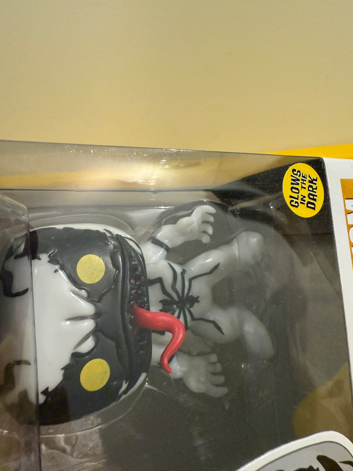 Funko POP! Anti-Venom (Glow)