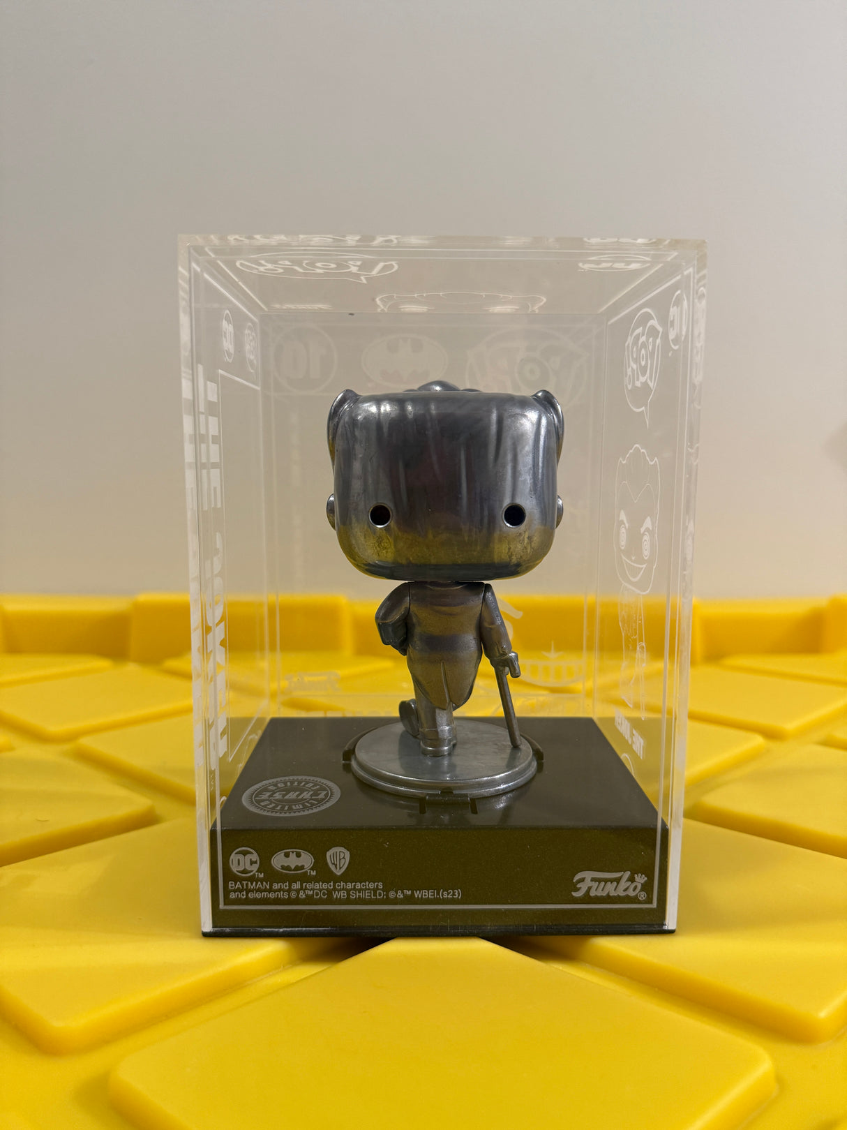 Funko POP! The Joker (Die-Cast) - Limited Edition Chase - Limited Edition Funko Shop Exclusive