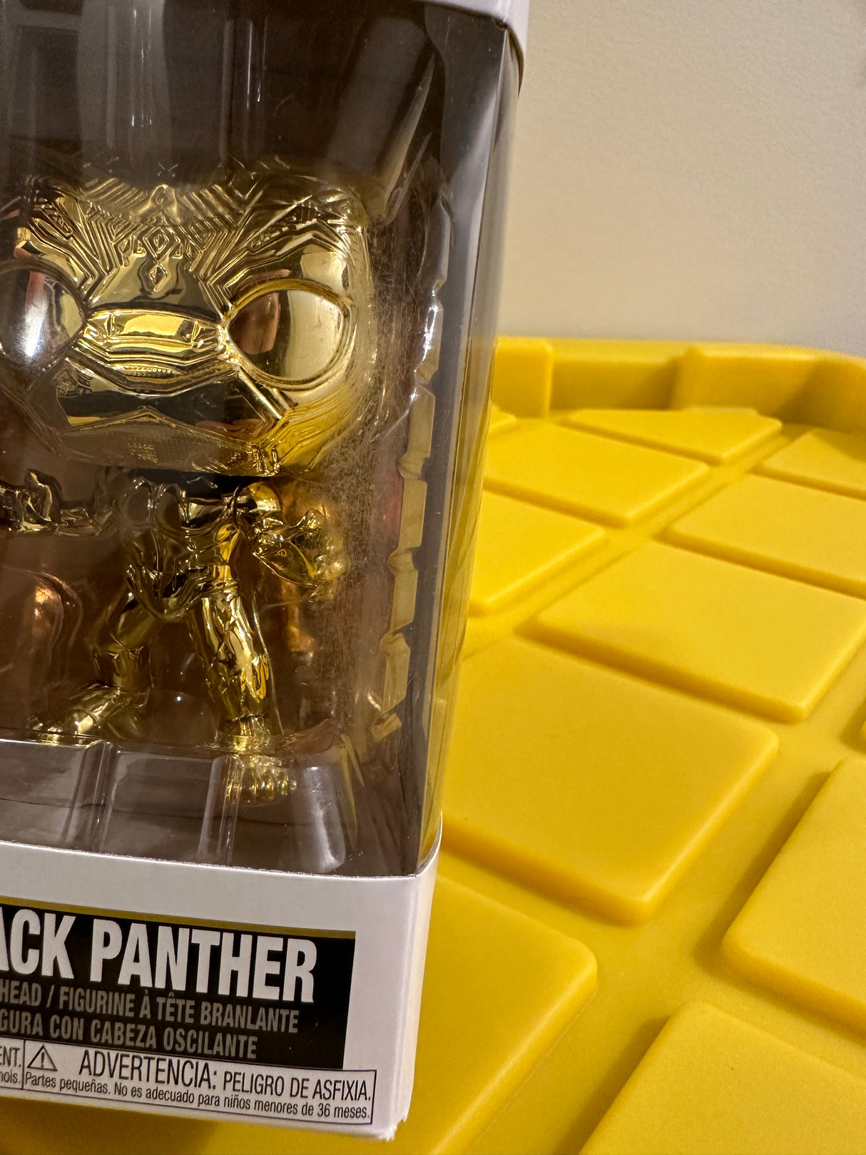 Funko POP! Black Panther (Gold Chrome)