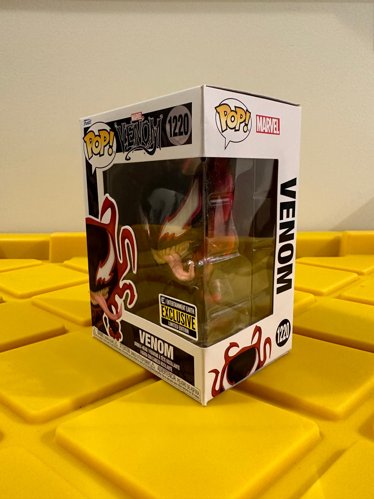 Funko POP! Venom - Limited Edition Entertainment Earth Exclusive