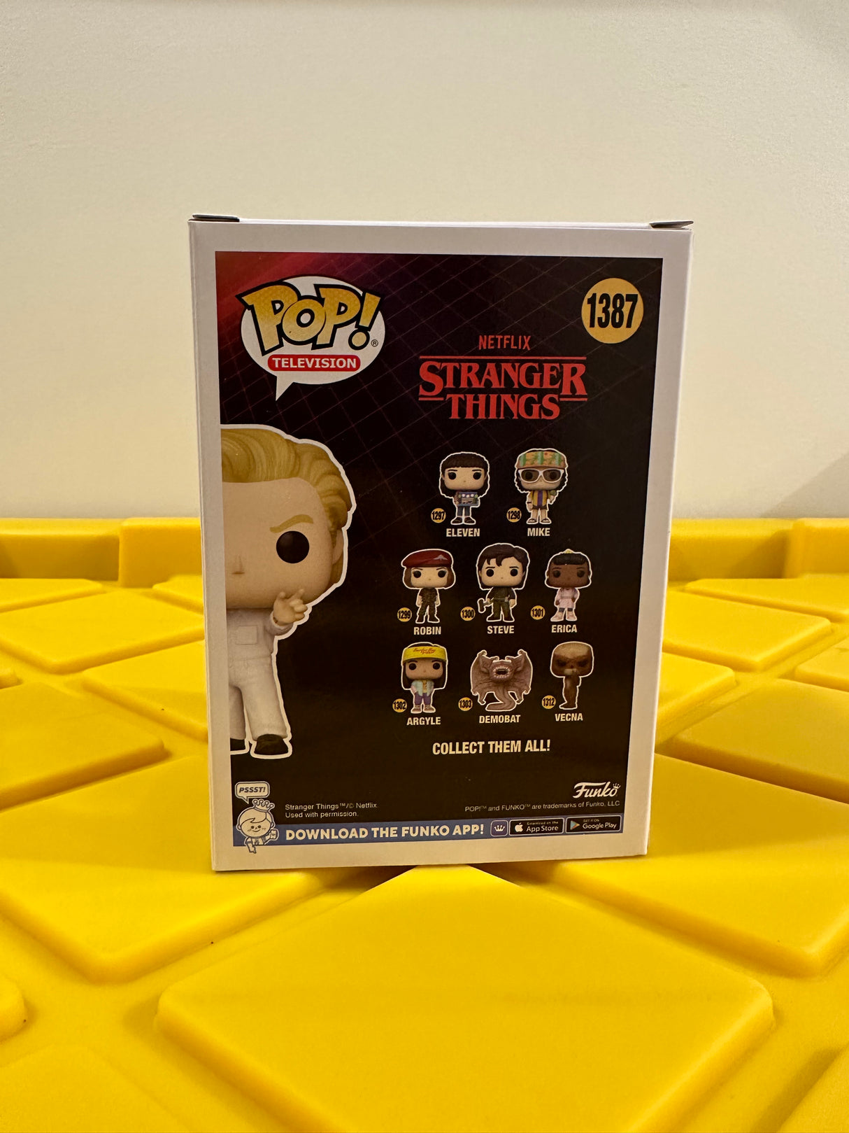 Funko POP! 001 - Limited Edition 2023 SDCC Exclusive
