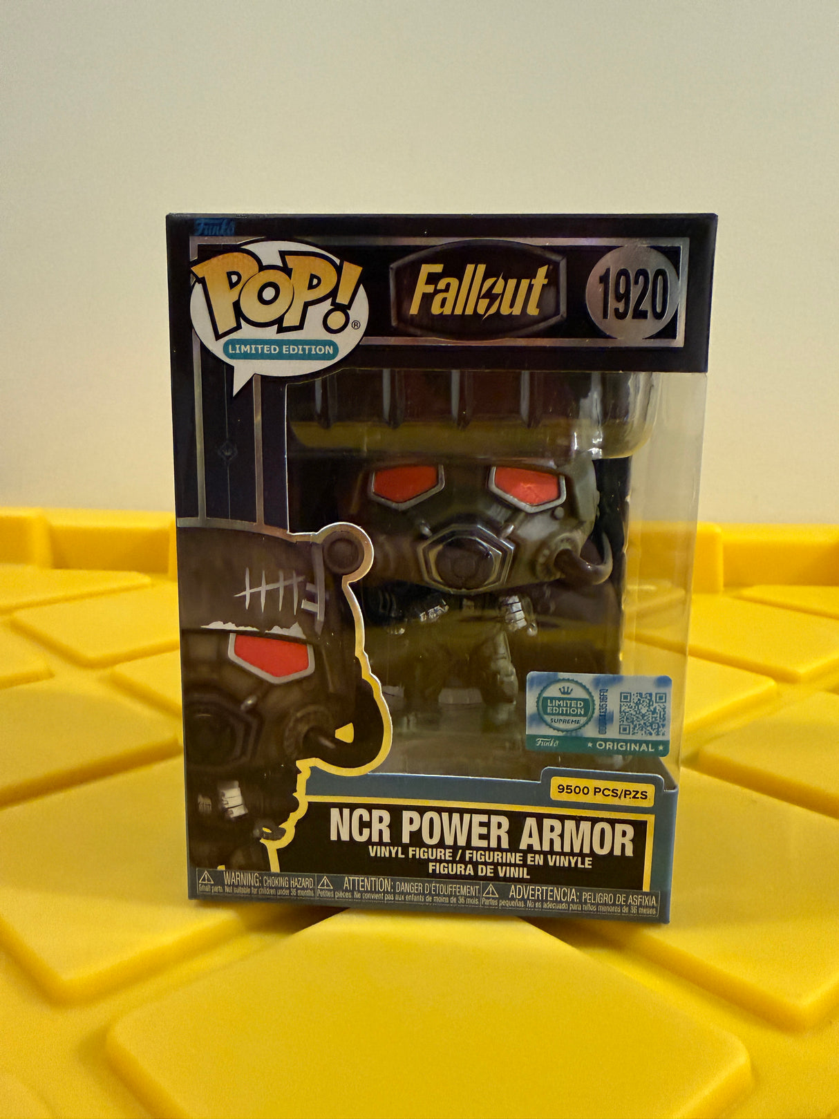 Funko POP! NCR Power Armor (L.E. 9500) - Limited Edition Supreme