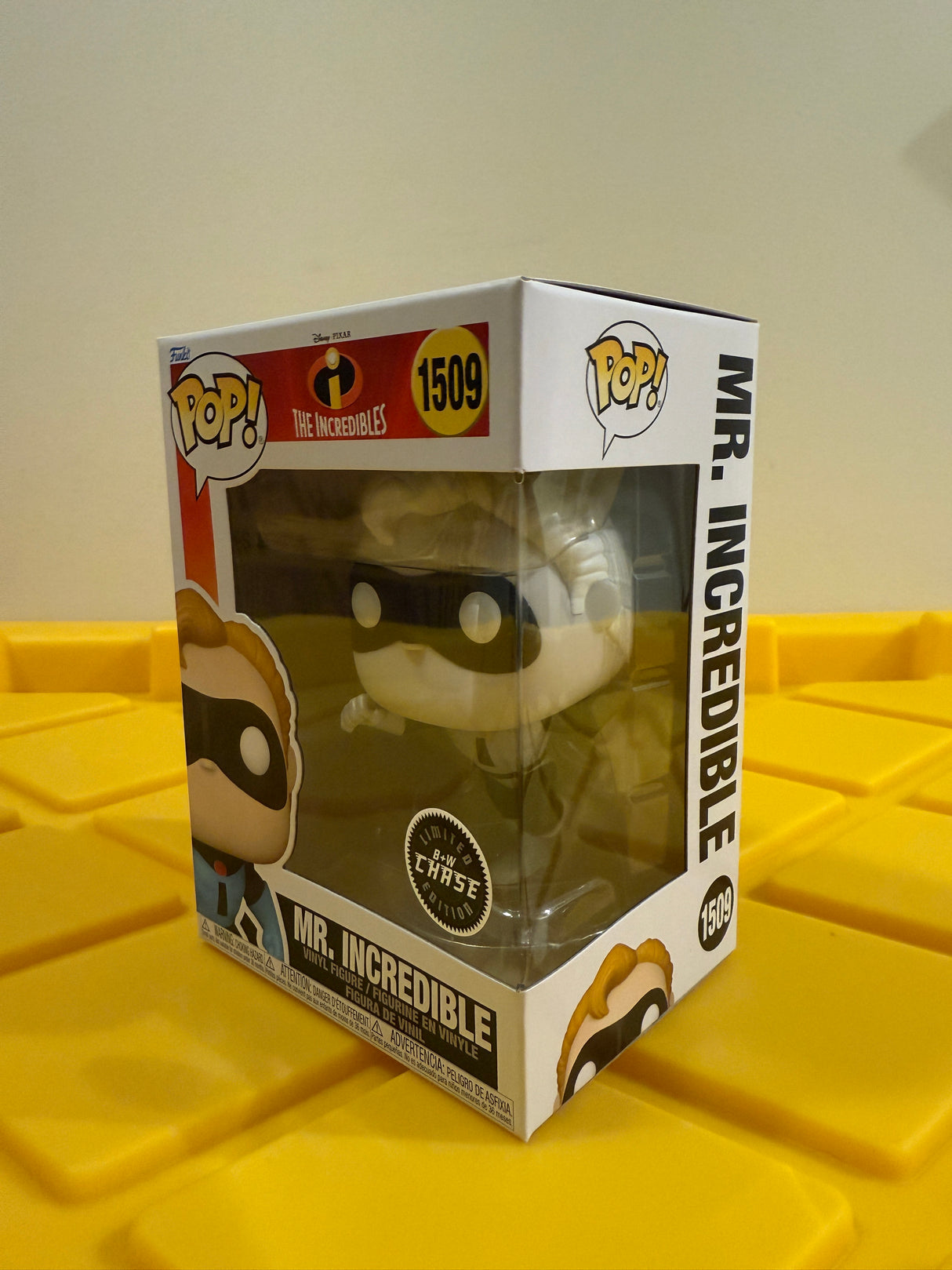 Funko POP! Mr. Incredible - Limited Edition Chase