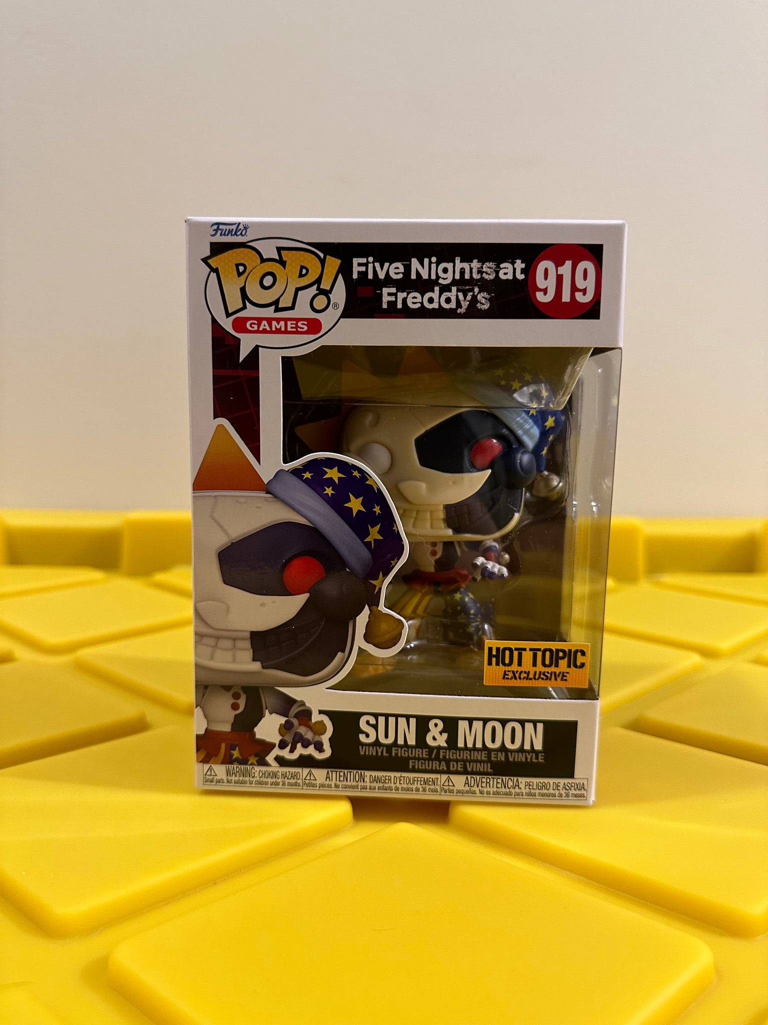 Funko Five Nights at Freddy's POP! Games Sun & Moon Vinyl Figure #919