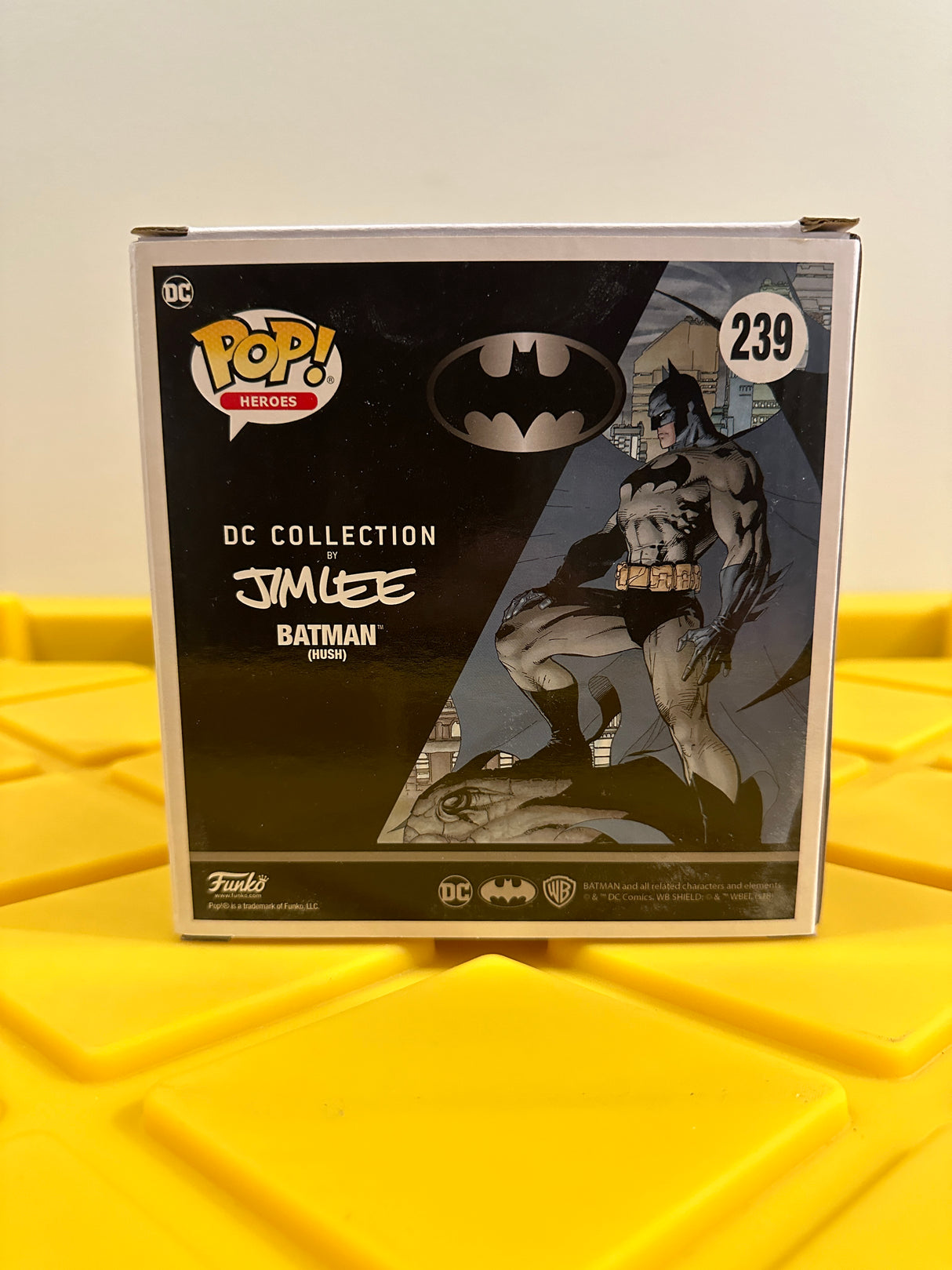 Batman (Hush) - Limited Edition EB Games Exclusive