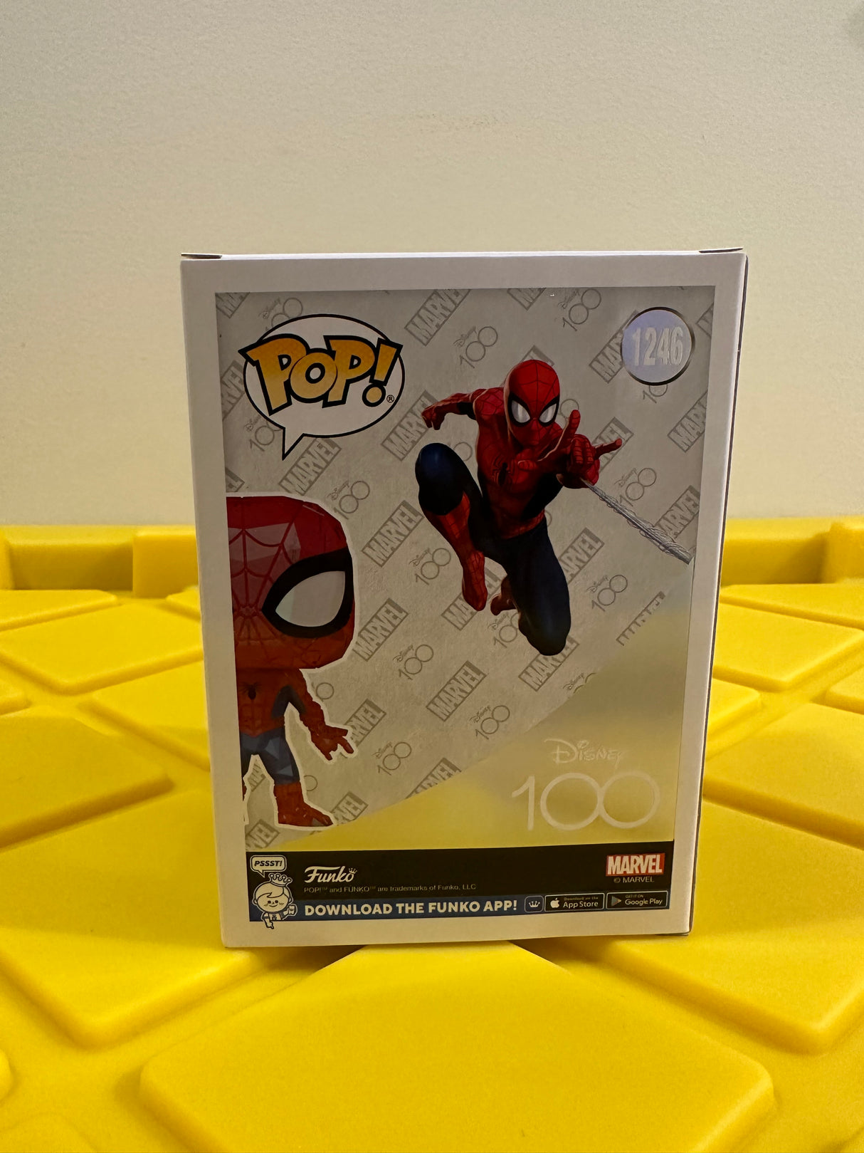 Funko POP! Spider-Man (Facet) - Limited Edition Funko Shop Exclusive