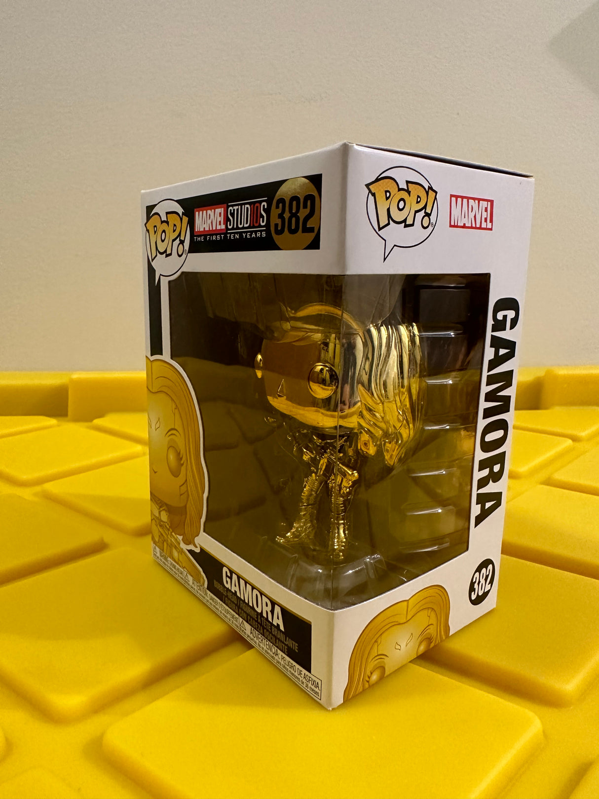 Funko POP! Gamora (Gold Chrome)