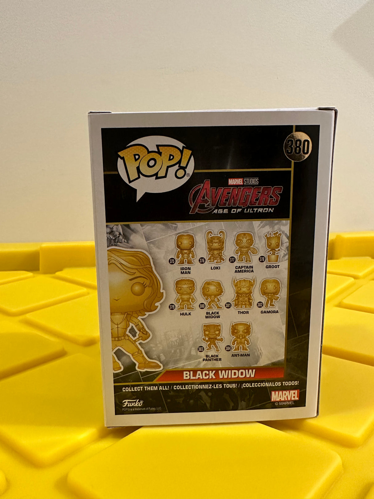 Funko POP! Black Widow (Gold Chrome)