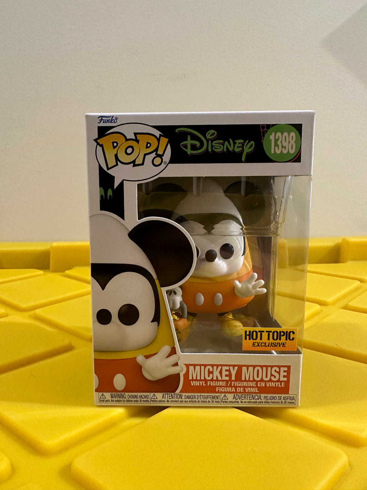 Funko POP! Mickey Mouse - Limited Edition Hot Topic Exclusive
