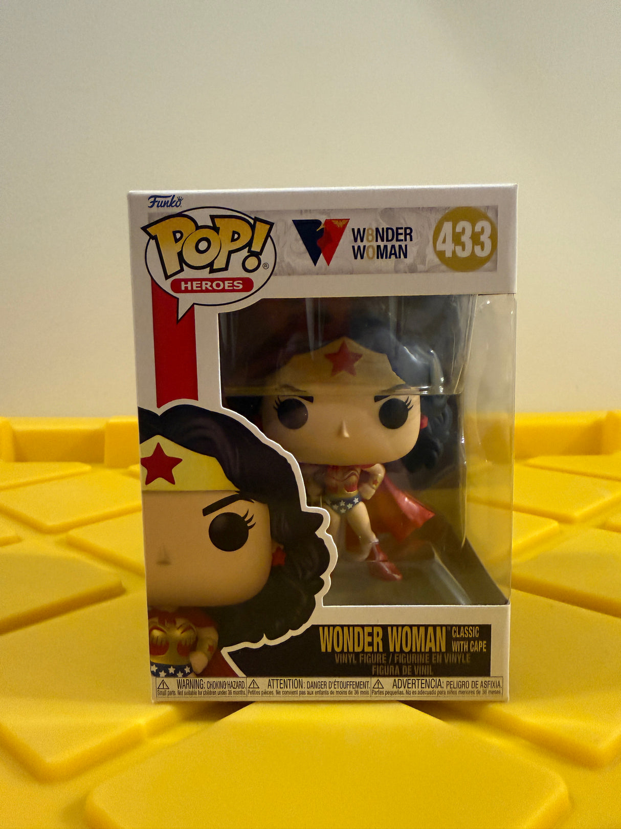 Funko POP! Wonder Woman Classic with Cape