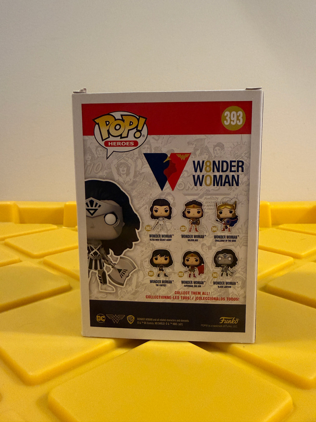 Funko POP! Wonder Woman Black Lantern (Glow) - Limited Edition Amazon Exclusive