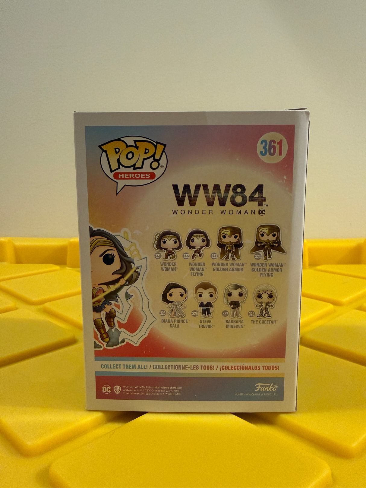 Funko POP! Wonder Woman (Glow) - Limited Edition 2020 NYCC Exclusive