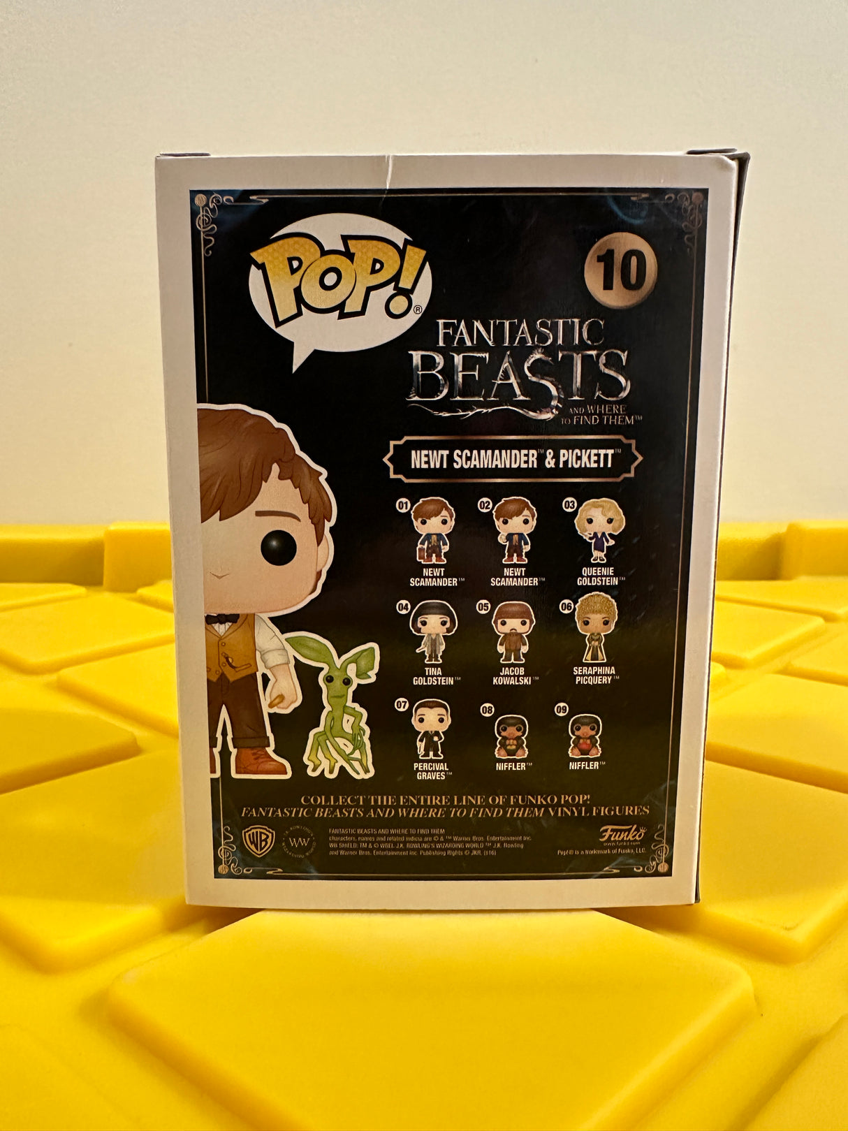 Funko POP! Newt Scamander & Pickett - Limited Edition Hot Topic Exclusive