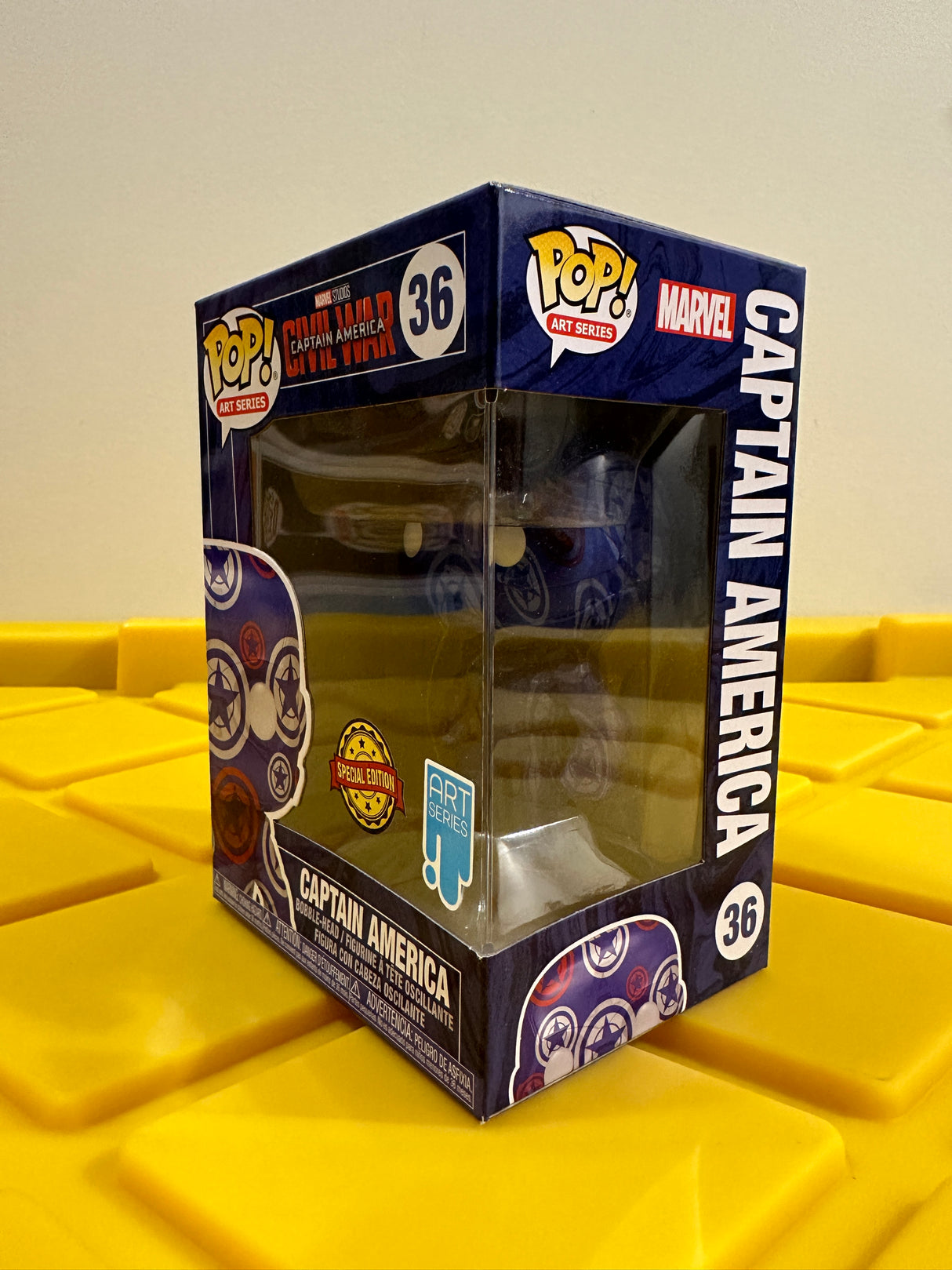 Funko POP! Captain America (Art Series) - Limited Edition Special Edition Exclusive
