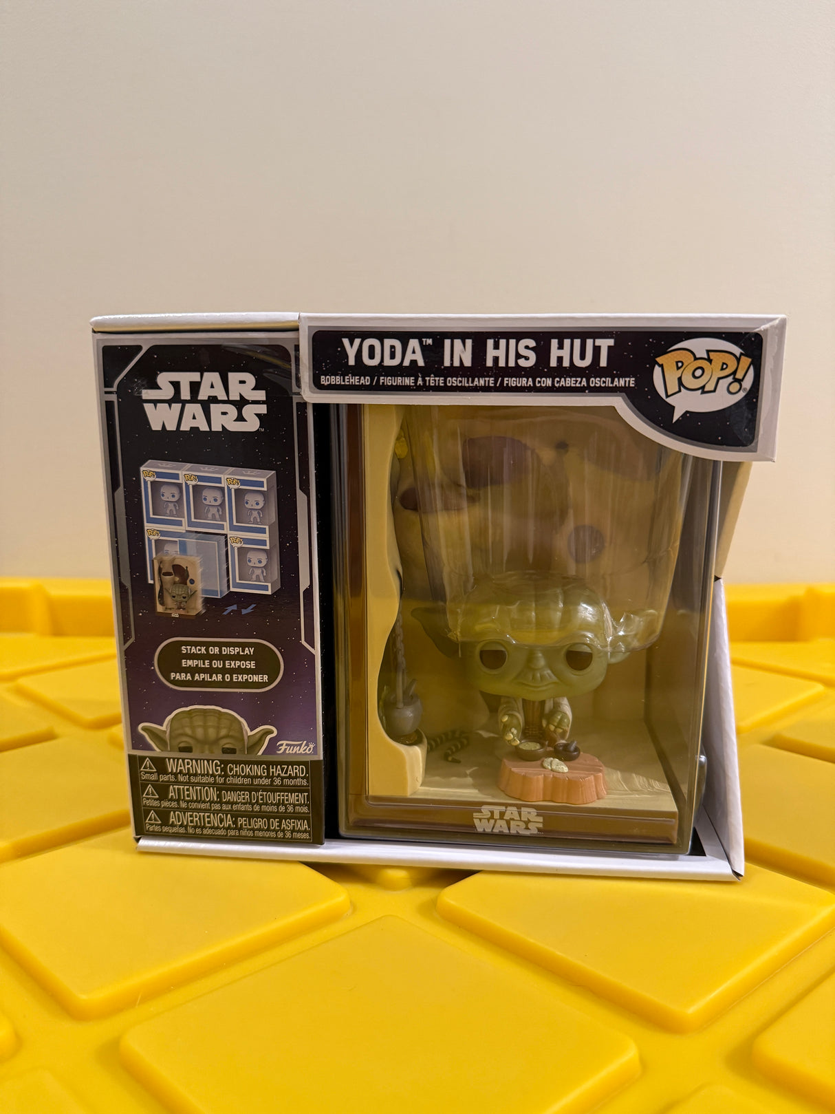 Funko POP! Yoda in His Hut (Nooks)
