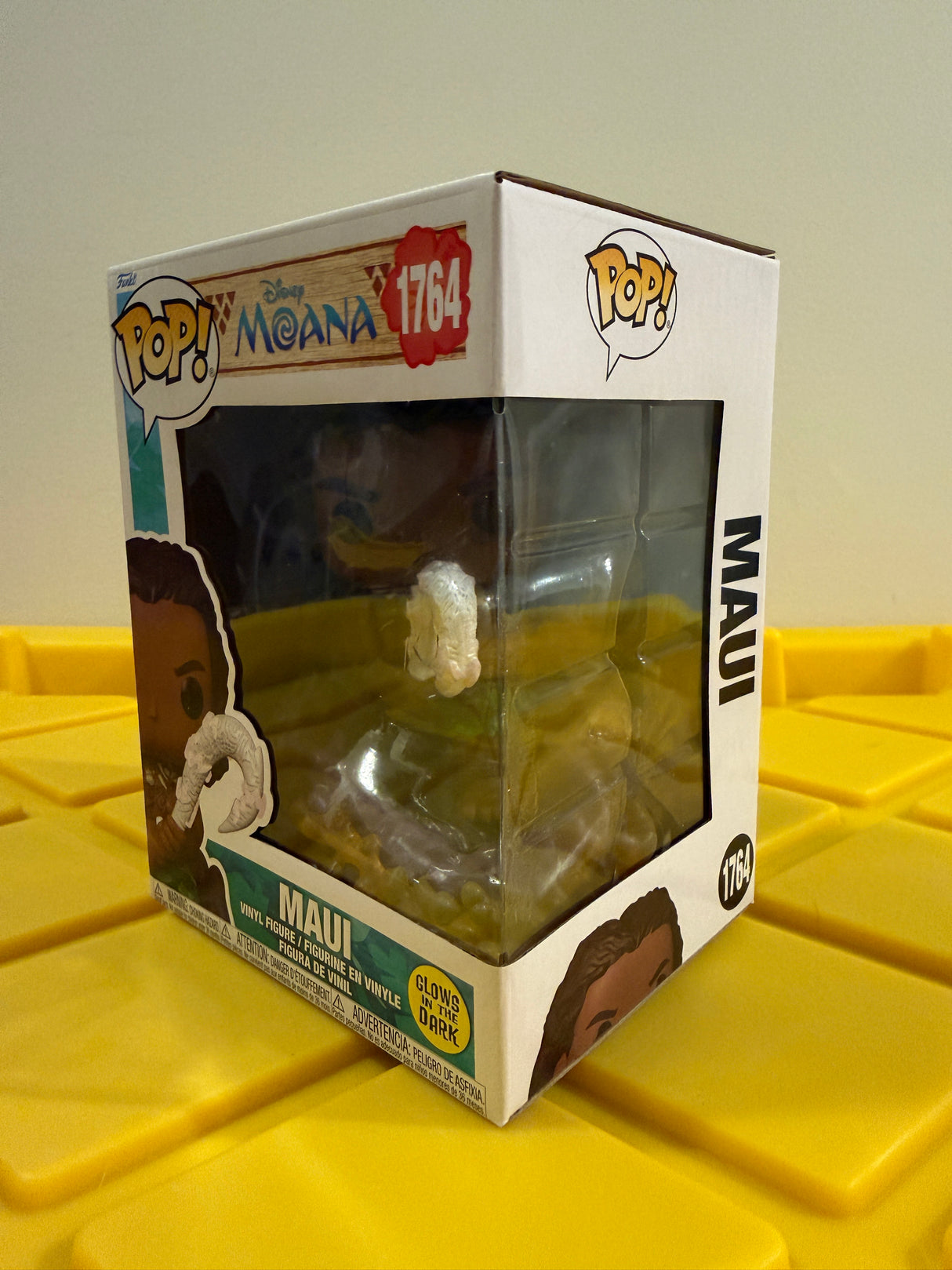 Funko POP! Premium Maui (Glow)