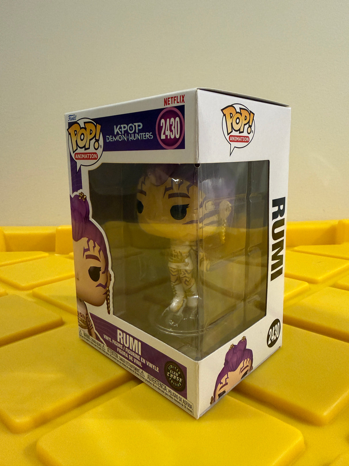 Funko POP! Rumi (Glow) - Limited Edition Chase