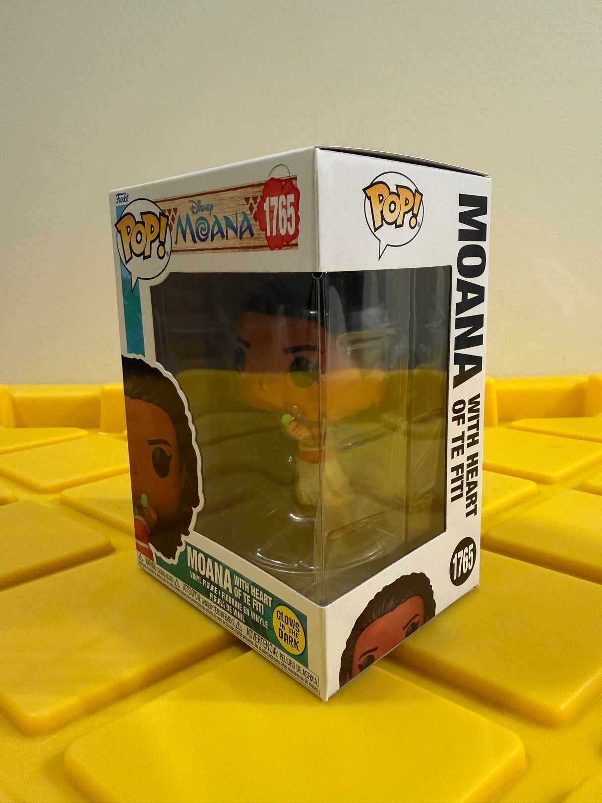 Funko POP! Moana with Heart of Te Fiti (Glow)