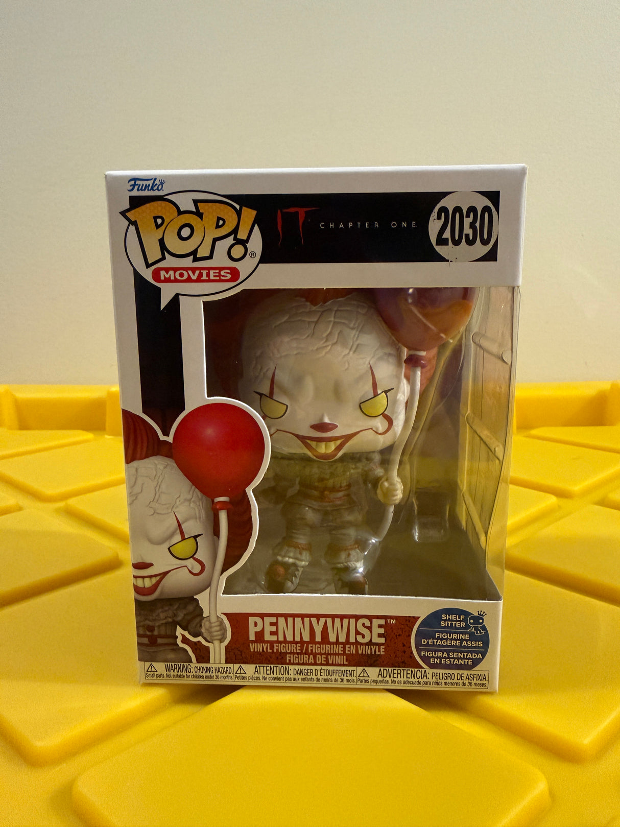 Funko POP! Pennywise with Balloon (Shelf Sitter)
