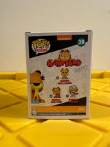 Garfield with Lasagna