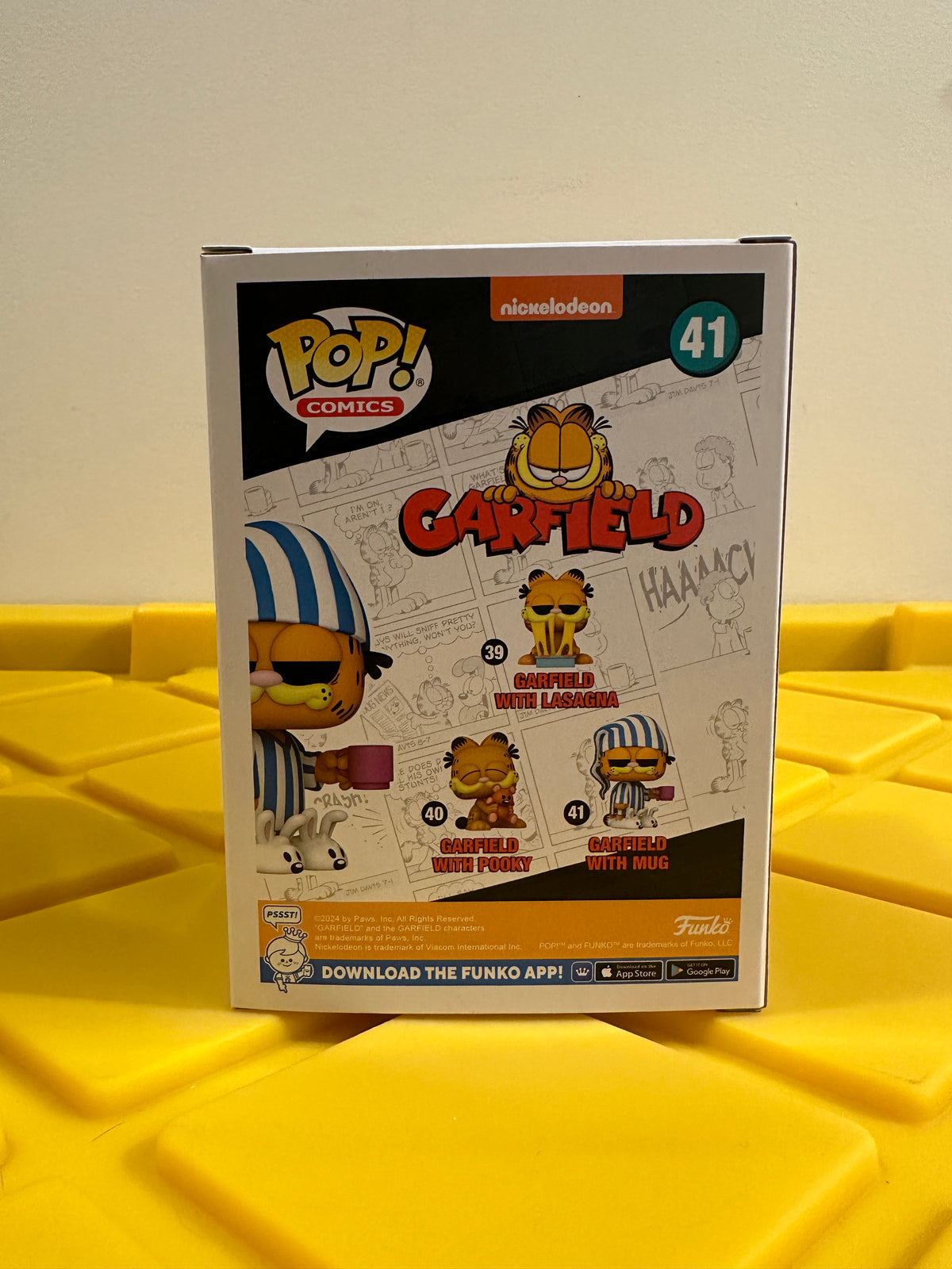 Funko POP! Garfield with Mug