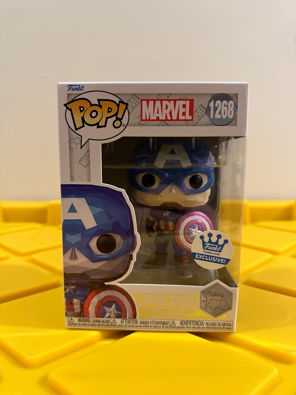 Funko POP! Captain America (Facet) - Limited Edition Funko Shop Exclusive