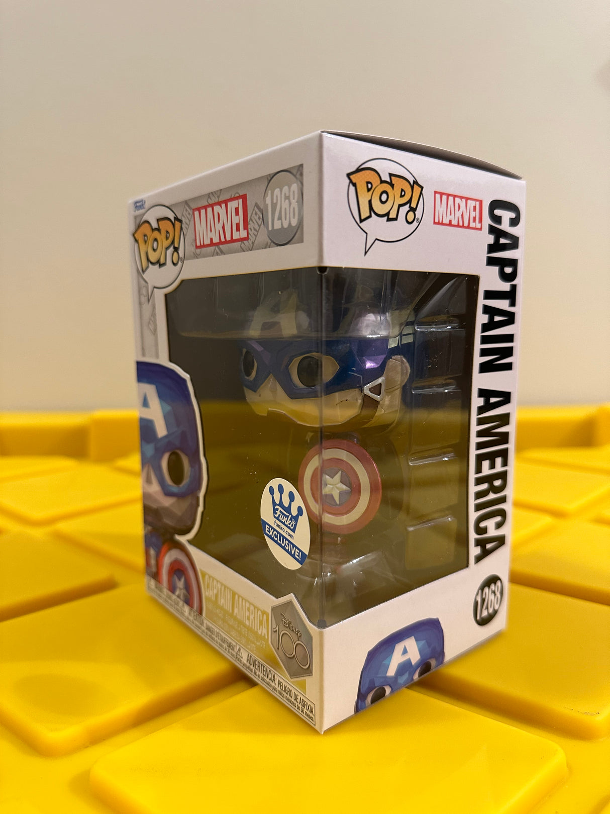 Funko POP! Captain America (Facet) - Limited Edition Funko Shop Exclusive
