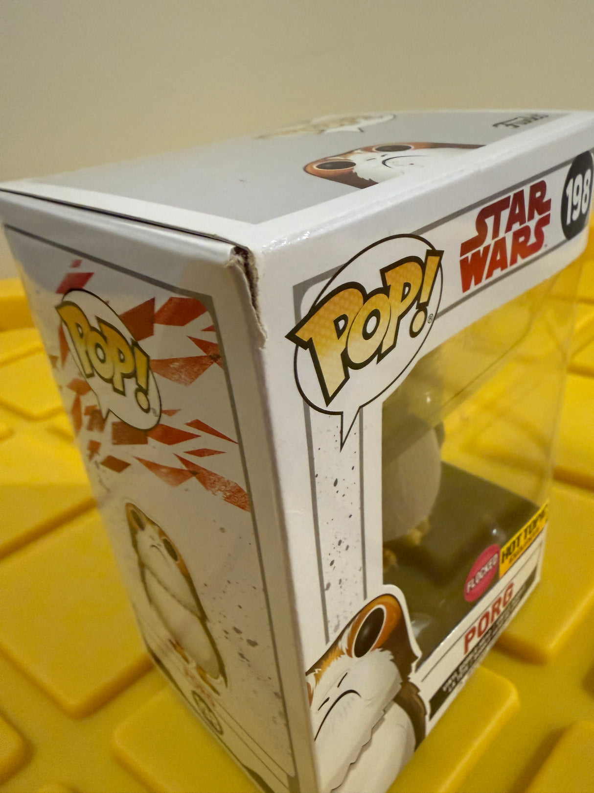 Funko POP! Porg (Flocked) - Limited Edition Hot Topic Exclusive