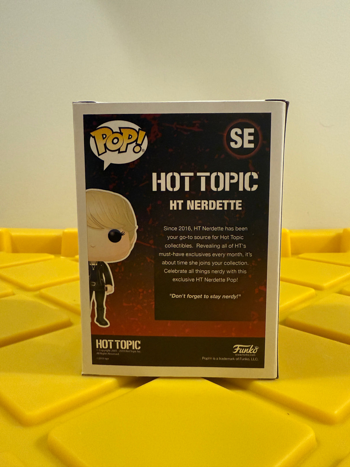 Funko POP! HT Nerdette - Limited Edition Hot Topic Exclusive